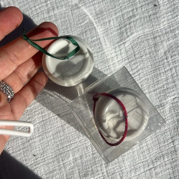 Starbucks ornaments (6) - Picture 7 of 17